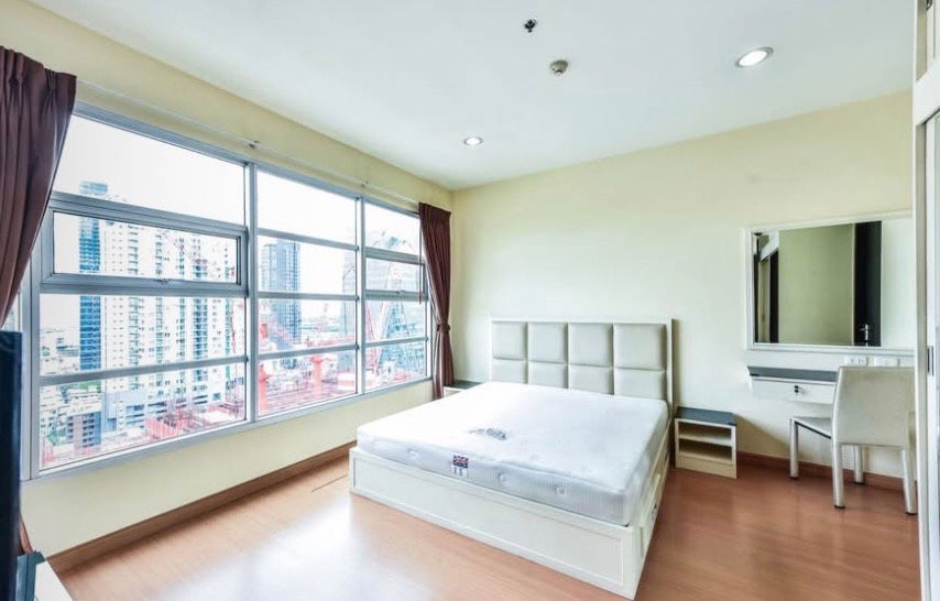 picture #R8155 🎉 111268 Condo for Rent: Baan Klang Krung Siam-Pathum Wan - 3/7