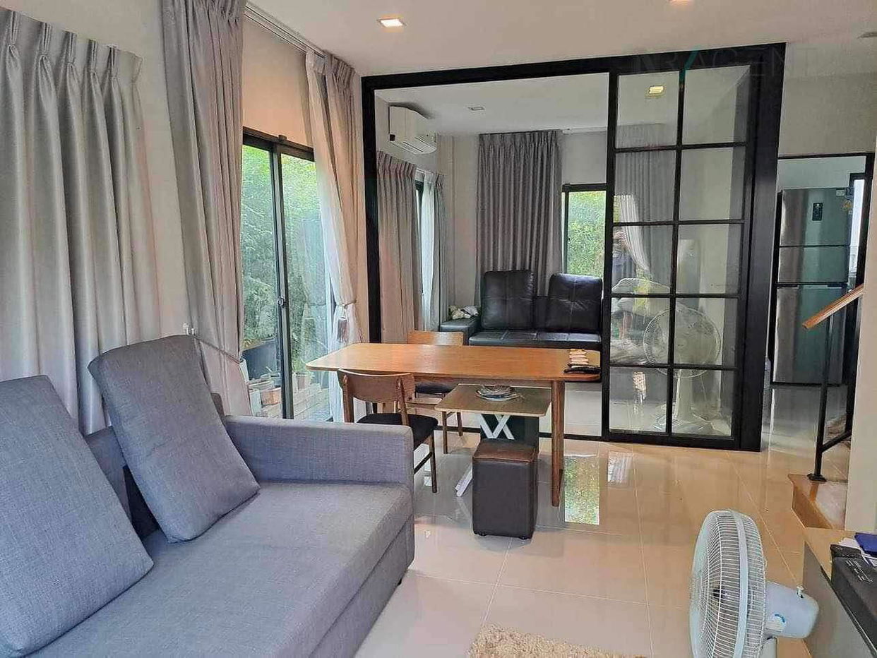 รูป ขายบ้านแฝด โครงการ เวนิว เวสต์เกต 2 ชั้น 3 ห้องนอน 3 ห้องน้ำ - รูปที่ 2/8