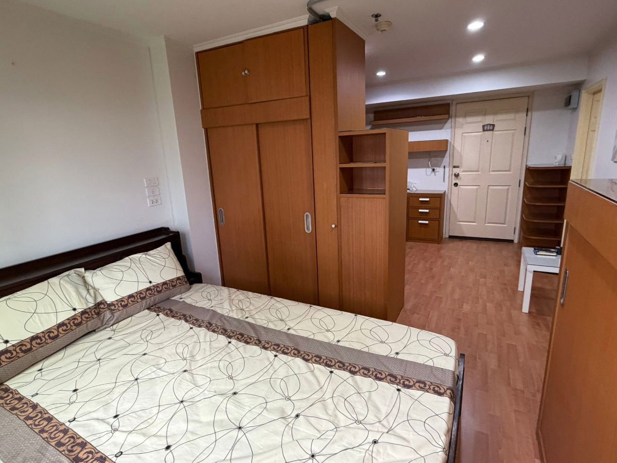 picture #R8147 🎉 111268 Condo for Rent: Lumpini Ville Ramkhamhaeng 44 - 3/12