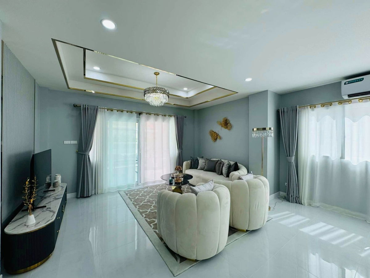 รูป ขายพูลวิลล่า 2 ชั้น ใจกลางพัทยาเหนือ ทำเลดีเดินทางสะดวก - รูปที่ 24/33