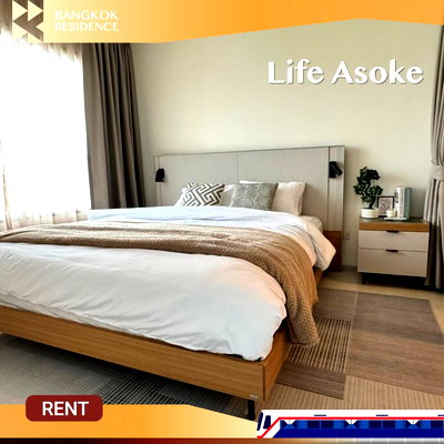 Condos for rent :  Life Asoke 💚 Beautiful fully furnished unit 🛋️ Near MRT Rama9 
