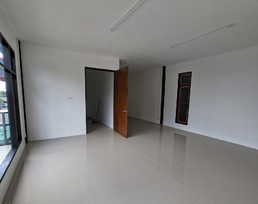 รูป ให้เช่าโกดังพร้อมออฟฟิศสร้างใหม่ ลาดพร้าว 101 ซอยนวมินทร์ 111 ซอยโพธิ์แก้ว 3  - รูปที่ 5/8