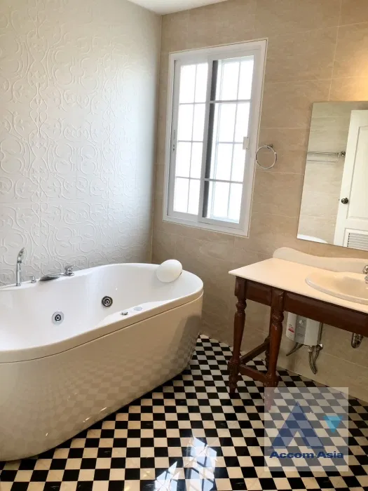 รูป 🔼🔽 AccomA 📩  4 BR House @Fantasia Villa 4 (AA31653) - รูปที่ 11/12
