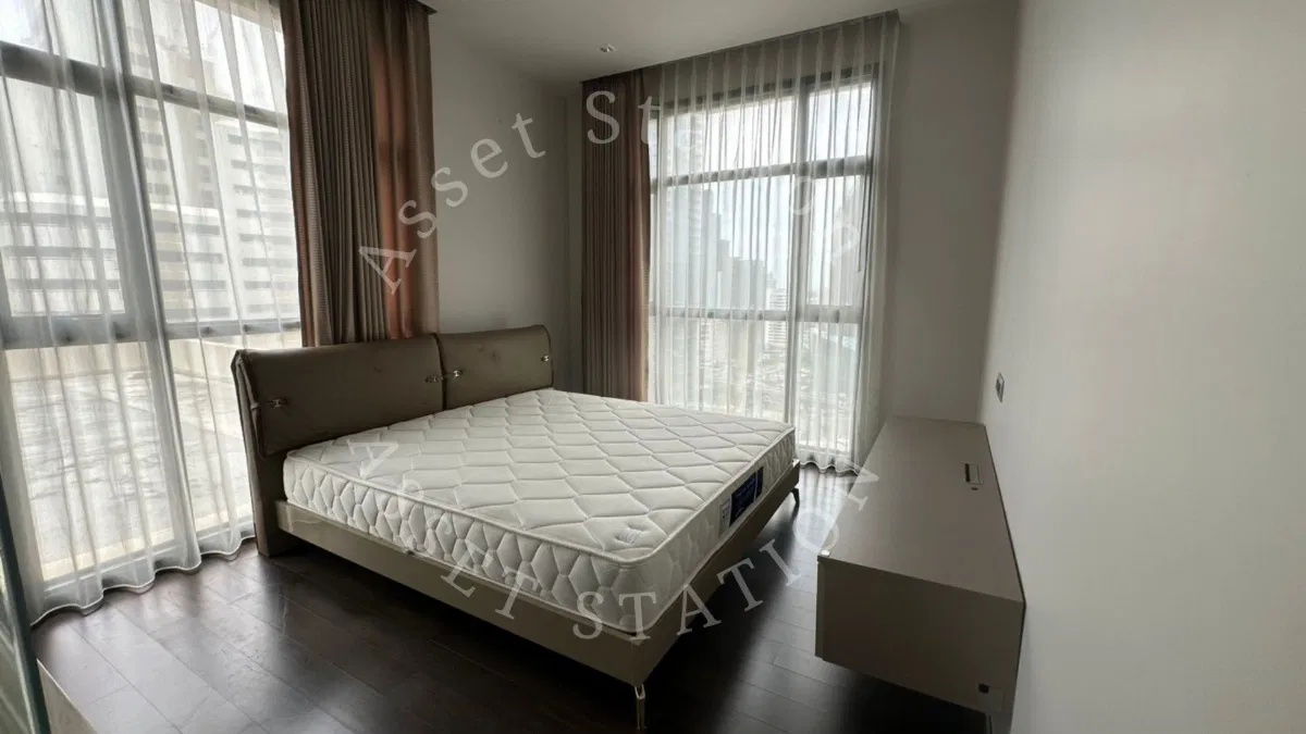 picture ðTHE XXXIX by Sansiri: Luxury condo for rent, near BTS Phrom Phong. - 1/6
