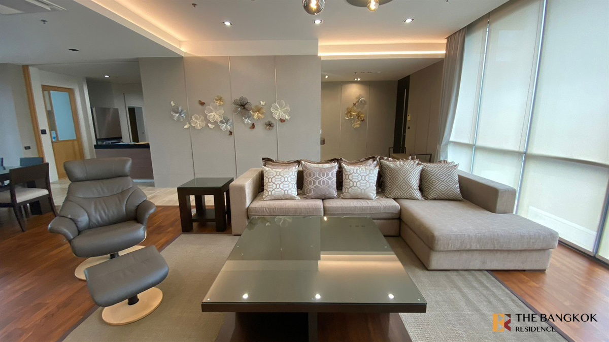 รูป Domus 16 & 18 💎 Spacious Luxury Living 🌟 ใกล้ BTS อโศก - รูปที่ 2/15