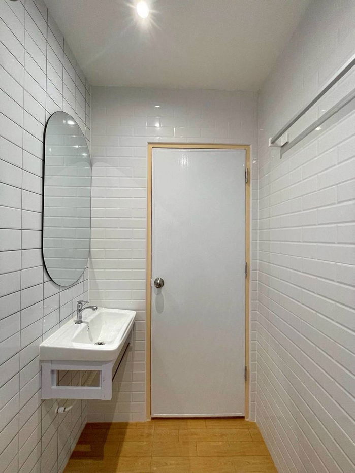 รูป 🏠ขายทาวน์เฮ้าส์รีโนเวทใหม่ หมู่บ้านรัตนาวดี 2 ห้องนอน ราคา 1.79 ฟรีโอน✅ - รูปที่ 5/13