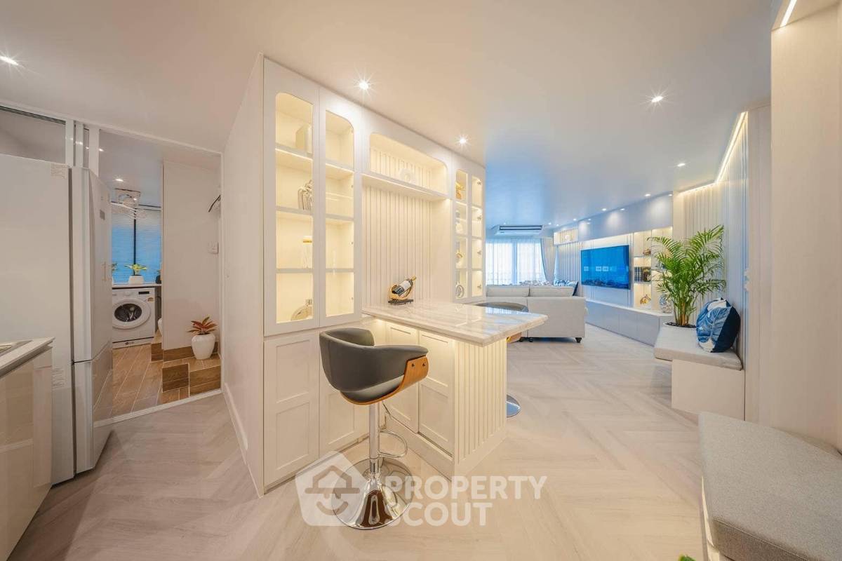 รูป คอนโด 2-ห้องนอน ที่ เบล พาร์ค เรสซิเดนท์ คอนโดมิเนียม ใน ช่องนนทรี (ID 2068706) - รูปที่ 3/20