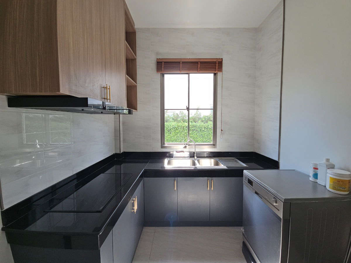 รูป ให้เช่า Perfect Masterpiece Sukhumvit 77 (137 ตร.ว.) 4 นอน 6 น้ำ ติดโรบินสันลาดกระบัง - รูปที่ 19/33