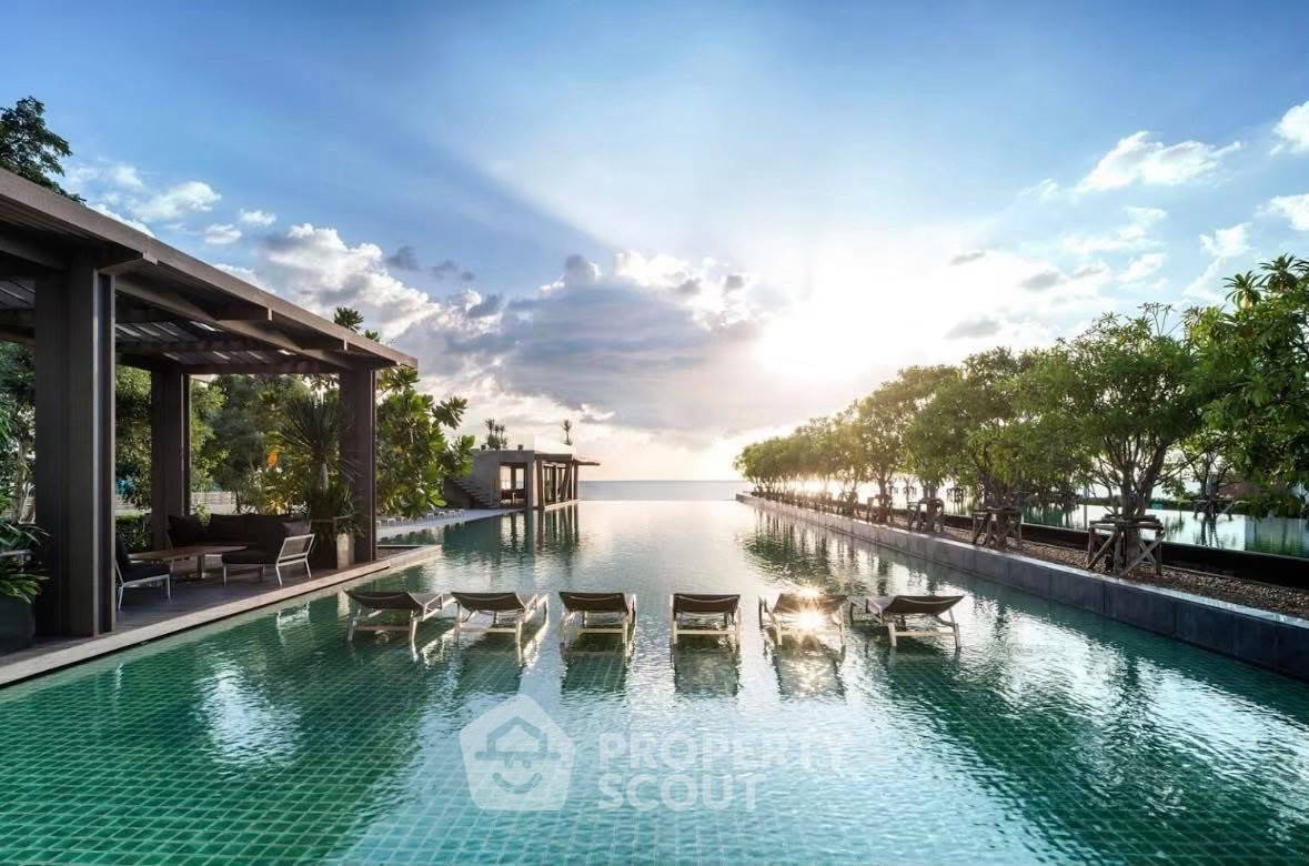 picture 2-BR Condo at Reflection Jomtien Beach Pattaya close to Pattaya (ID 2471644) - 13/14