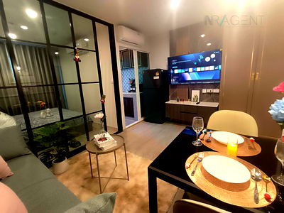 Condos for rent : For Rent Condo REGENT HOME BANGNA Building A, Floor 22,1 bed room, Room size 28.00 sqm