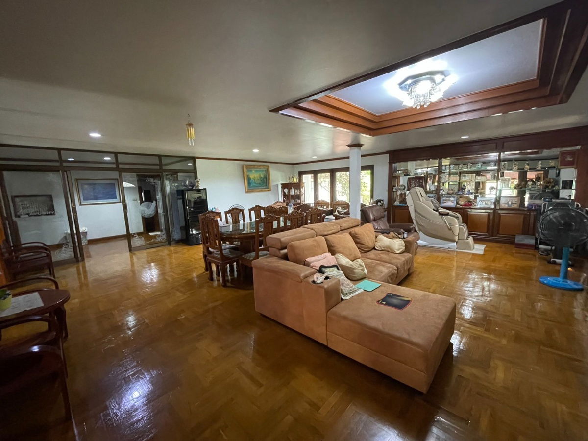 รูป เช่า ขาย บ้านเดี่ยวในสนามกอล์ฟเมืองเอก ทำเลดี บรรยากาศร่มรื่น ขนาด 311 ตรว. - รูปที่ 4/8