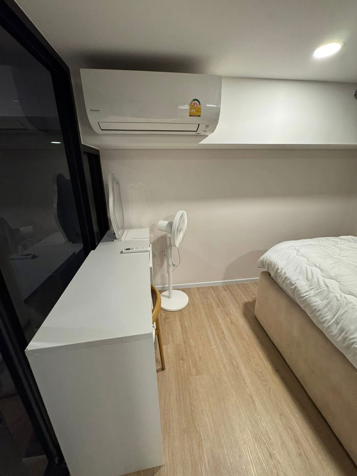 picture Landmark at MRTA Station Rama 9 for Rent 🚇 MRT Thailand Cultural Centre 💸 Rent 23,000 THB/month • Property Code RS3982 - 12/13