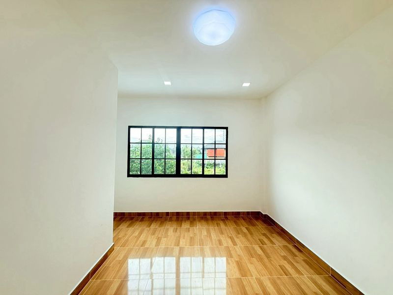 รูป ทาวน์เฮ้าส์ รีโนเวทใหม่ ทำเลดี หมู่บ้าน มหาลาภ2 ถนนเมนคู้ซ้าย มิตรไมตรี คู้ฝั่งเหนือ หนองจอก มีเฟอร์นิเจอร์ หน้าบ้านไม่ชนใคร - รูปที่ 16/21