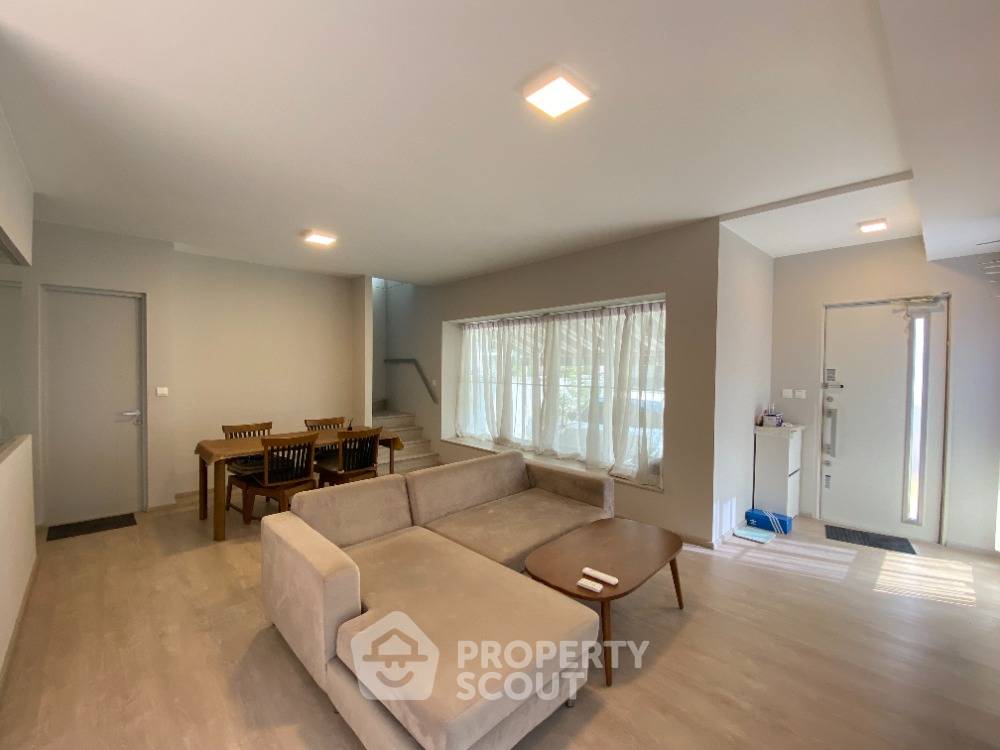 รูป บ้าน 2-ห้องนอน ที่ อัญญ่า บางนา-รามคำแหง 2 ใน ดอกไม้ (ID 1521210) - รูปที่ 1/5