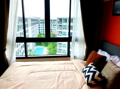 คอนโดให้เช่า : มีเครื่องซักผ้า+วิวสระ คอนโด Dcondo Campus Hideaway รังสิต เฟส 4 ตึก B ชั้น 8 ของครบ 26 ตรม.  เพียง 8,500 บาท เท่านั้น