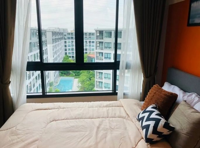 มีเครื่องซักผ้า+วิวสระ คอนโด Dcondo Campus Hideaway รังสิต เฟส 4 ตึก B ชั้น 8 ของครบ 26 ตรม.  เพียง 8,500 บาท เท่านั้น