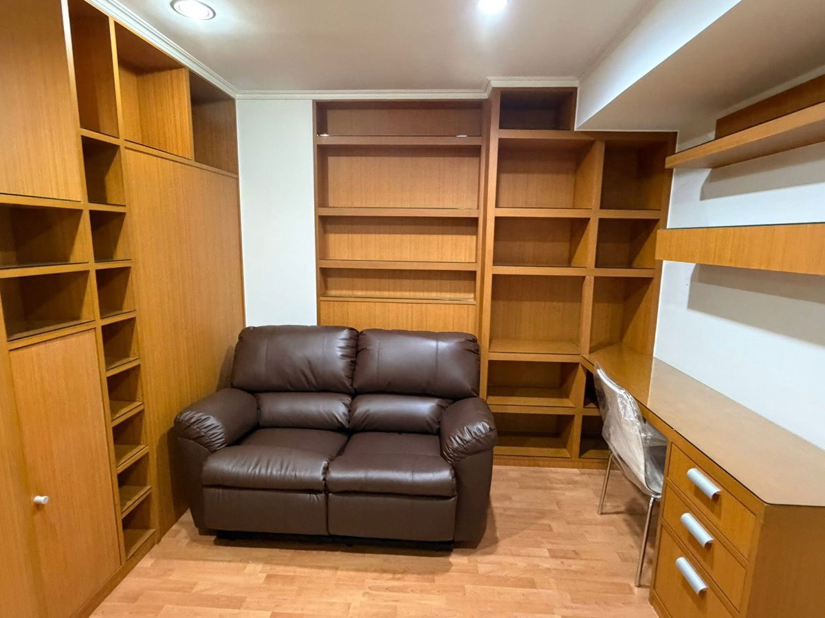 picture #R8147 🎉 111268 Condo for Rent: Lumpini Ville Ramkhamhaeng 44 - 8/12