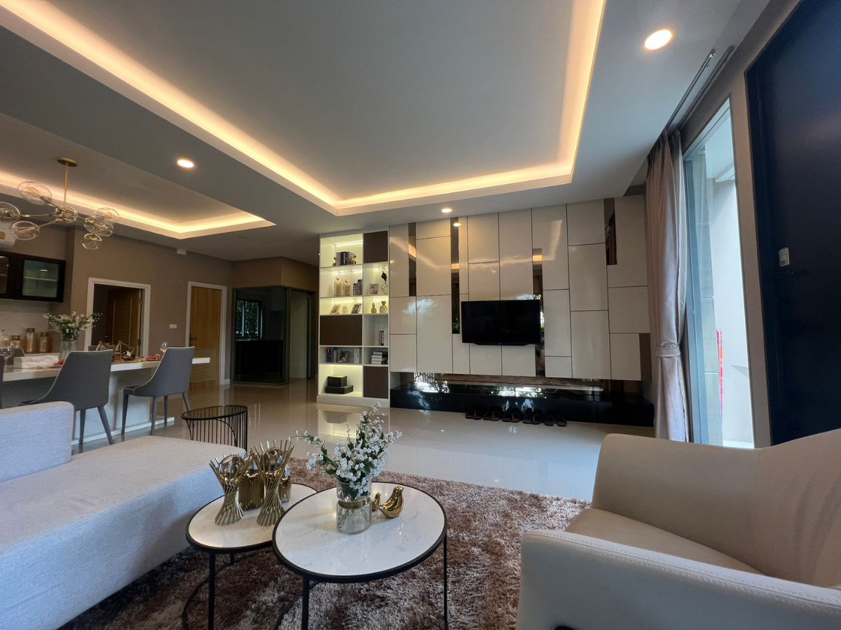 picture ð⥠HHM0060 Perfect Place Rama 9 â KrungthepkreethaâĄðGet a Special Code when renting with us ðŽ LINE: @theagentpro - 14/42