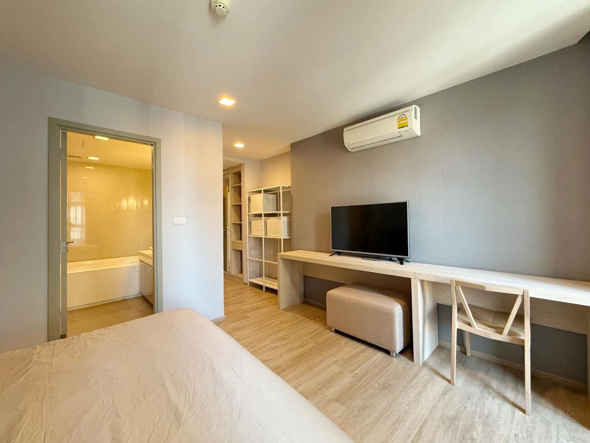picture ✨ Liv@49 – Special Unit, NEWLY RENOVATED ✨📍 300 m from BTS Thong Lo 💰 Rent 70,000 THB/month • Property Code RS3978 - 17/24