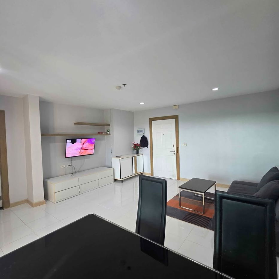 picture MT-0413 - Condo The View for rent with 1 bedroom, 1 bathroom, 1 kitchen, 1 car park. - 2/14