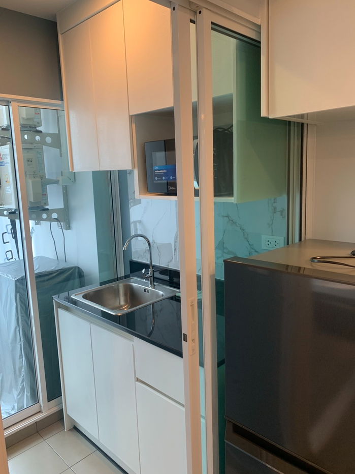 รูป เช่าคอนโด รีเจ้นท์โฮมบางนา (Regent Home Bangna) ตึก A ชั้น 14-15 บิ้วอิน หรูทั้งห้อง วิวโล่ง สวยมาก ราคาเช่า 10,000-11,000 บาท - รูปที่ 19/36