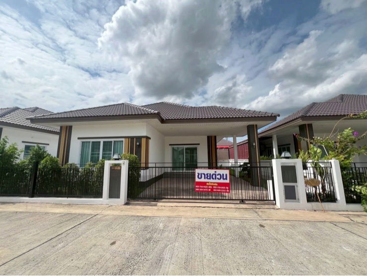 picture Urgent saleð Great value detached house in The Rich 1 by Sirarom, Ban Talat. - 1/18