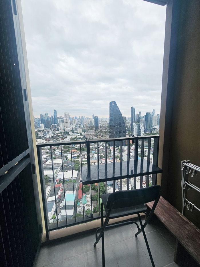 picture 🔥🔥🔥 For Rent Condo , Oka Haus Sukhumvit 36 , BTS-Thong Lo , Khlong Tan , Khlong Toei , Bangkok , CX-139437 ✅ Live chat with us ADD LINE @connexproperty ✅ 🔥🔥🔥 - 7/7