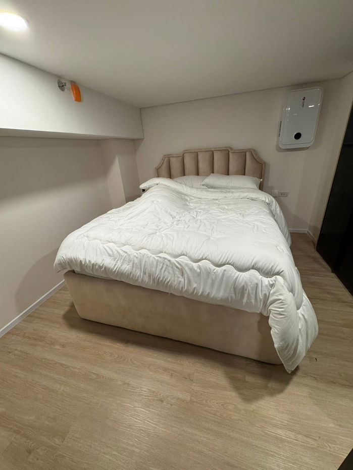 picture Landmark at MRTA Station Rama 9 for Rent 🚇 MRT Thailand Cultural Centre 💸 Rent 23,000 THB/month • Property Code RS3982 - 11/13