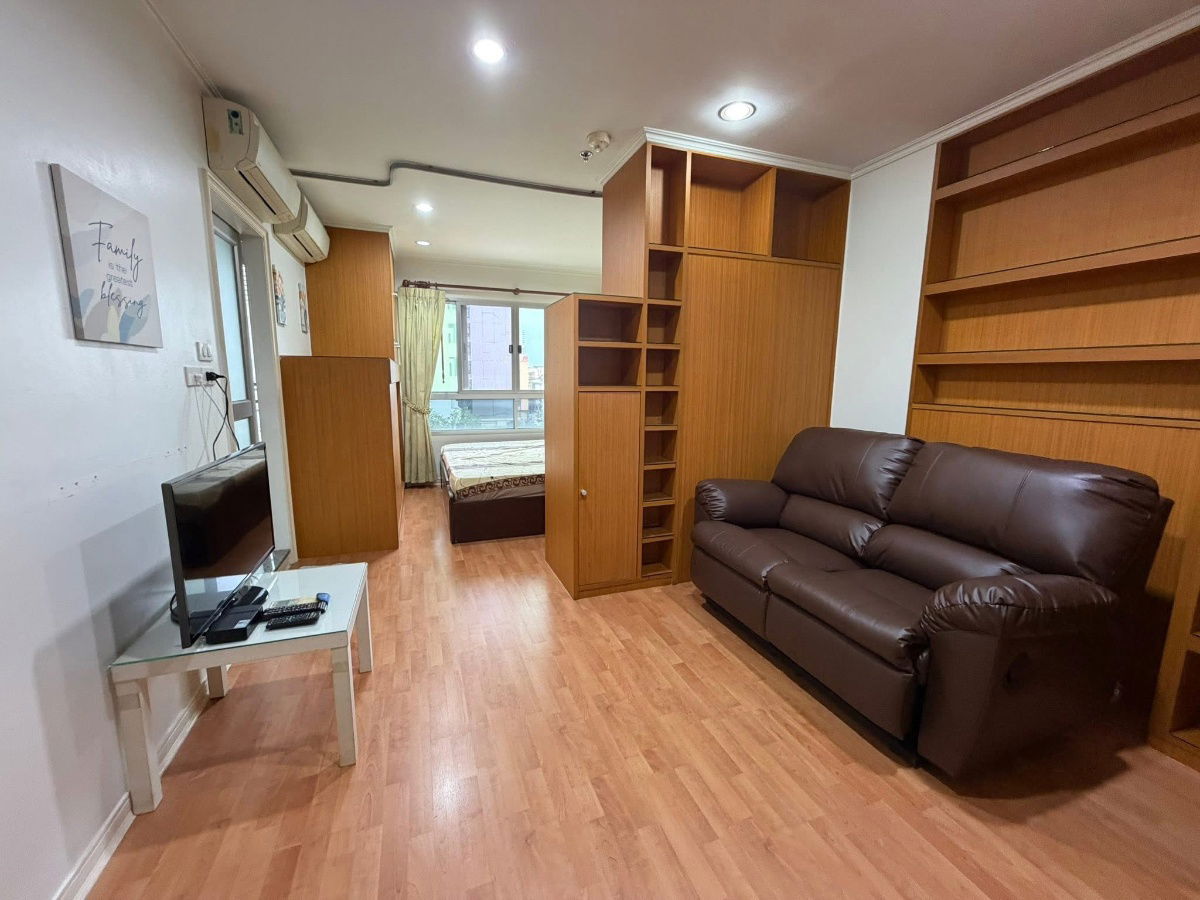 picture #R8147 🎉 111268 Condo for Rent: Lumpini Ville Ramkhamhaeng 44 - 7/12