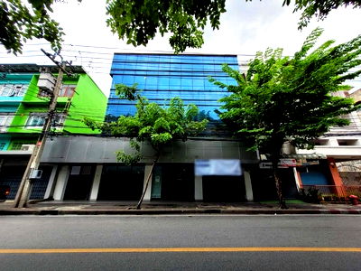 สำนักงาน วิทยาลัยเทคโนโลยีพณิชยการราชดำเนิน : B13422 ขายสำนักงาน จรัญสนิทวงศ์ 13 เขตบางกอกใหญ่ กรุงเทพมหานคร