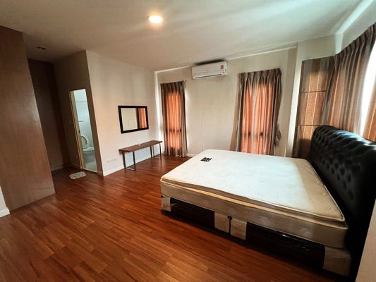 picture FOR RENT MANTANA BANGNA KM.13 / 3 bedrooms 3 bathrooms / 50 Sqw. 170 Sqm. **27,000** CLOSE TO VERSO INTERNATIONAL SCHOOL - 6/15