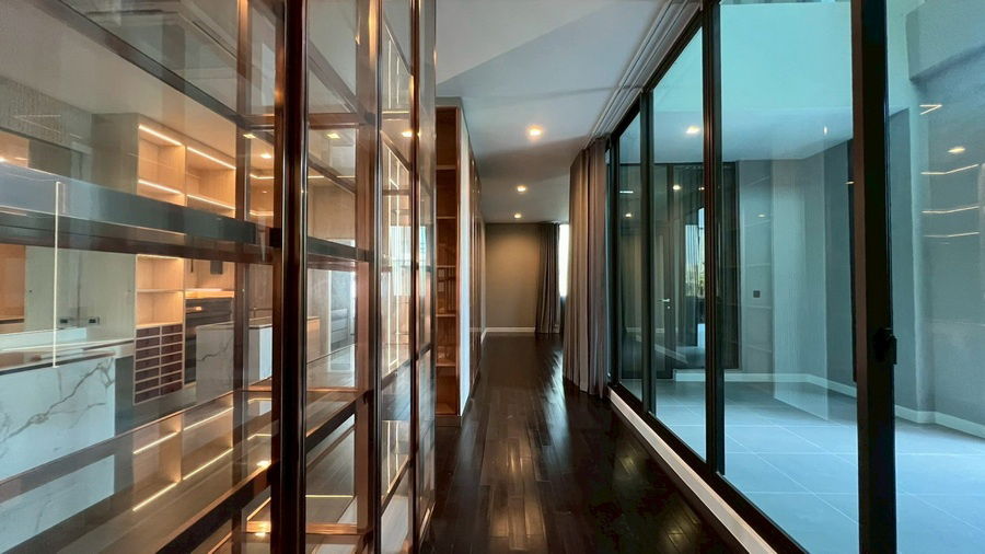 picture Luxury house for rent at Grand Bangkok Boulevard Krungthep Kreetha - 12/22