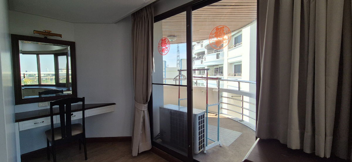 รูป ให้เช่าห้องคอนโดฟลอร่า วิลล์ ขนาด 170 ตร.ม. วิวดีมีสวนหย่อม ตกแต่งครบ เดินทางสะดวก - รูปที่ 20/36