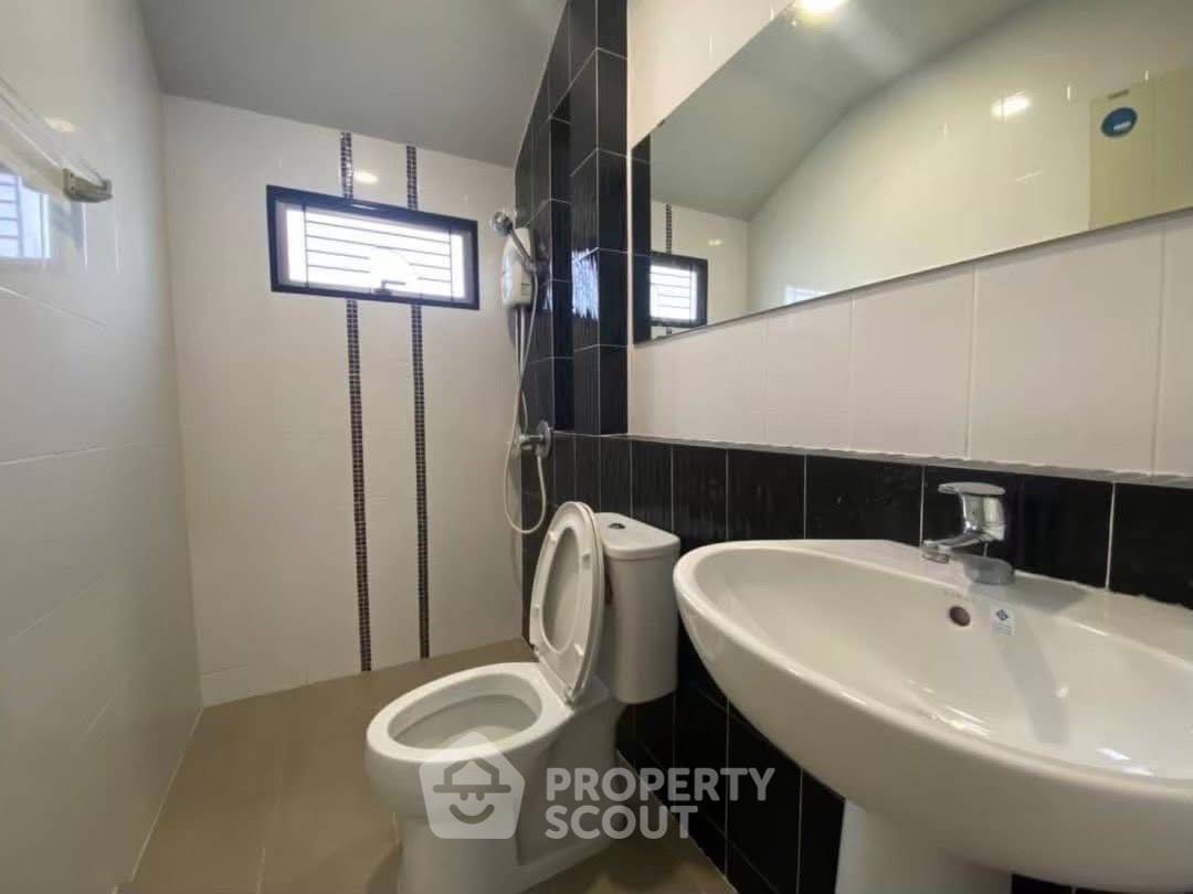 รูป บ้าน 3-ห้องนอน ที่ ไลฟ@บางละมุง ใกล้ แหลมฉบัง (ID 2472871) - รูปที่ 8/17