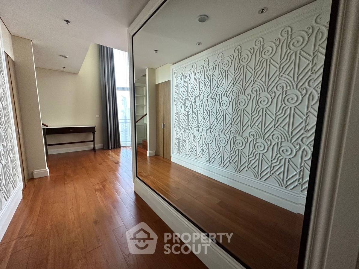 รูป คอนโด 3-ห้องนอน ที่ ไบร์ท สุขุมวิท 24 คอนโดมิเนียม ใกล้ BTS พร้อมพงษ์ (ID 2159196) - รูปที่ 19/28