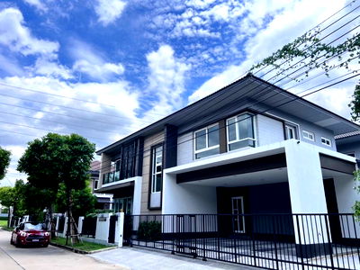 บ้านเดี่ยวให้เช่า : ให้เช่า บ้านเดี่ยวลัดดารมย์ บางนา กม.7 (101 ตร.ม.) 4นอน 4น้ำ พร้อมเข้าอยู่