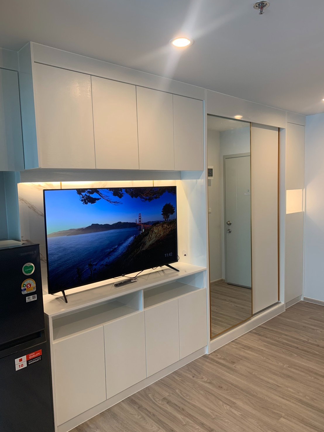 เช่าคอนโด รีเจ้นท์โฮมบางนา (Regent Home Bangna)  ตึก B ชั้น 15 บิ้วอิน หรูทั้งห้อง  วิวโล่ง สวยมาก  ราคาเช่า 10,000  บาท
