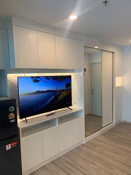 Condo for rent,Regent Home Bangna,A, 14-15th floor, built-in, luxurious the room, open view, very beautiful, rental price 10,000-11,000 baht