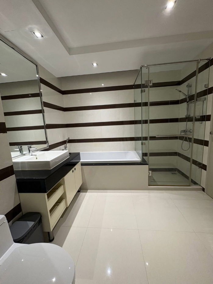 รูป #A124304 ✅ 8/12/68  ขายคอนโด Beverly 33📲📢สอบถาม ld line @condoboy - รูปที่ 3/11