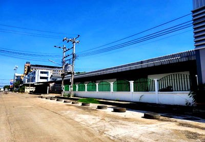 โรงงาน นิคมอุตสาหกรรมบางพลี : ขายโรงงาน ซอยบางปลา 30 ถนนเทพารักษ์ ตำบลบางปลา อำเภอบางพลี สมุทรปราการ