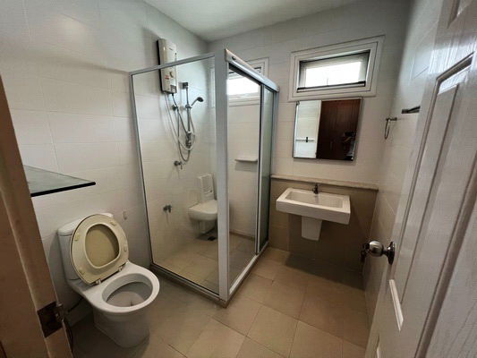 picture FOR RENT MANTANA BANGNA KM.13 / 3 bedrooms 3 bathrooms / 50 Sqw. 170 Sqm. **27,000** CLOSE TO VERSO INTERNATIONAL SCHOOL - 15/15