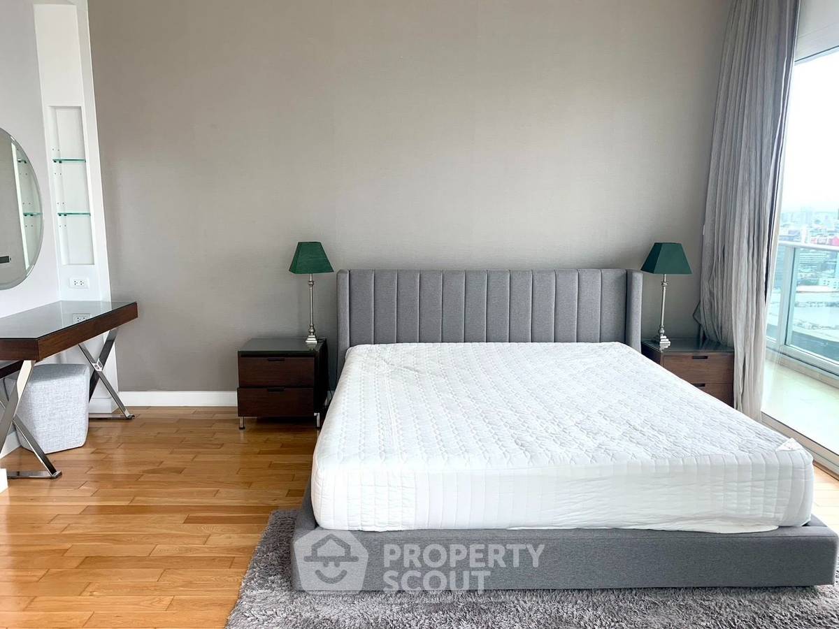 รูป คอนโด 3-ห้องนอน ที่ มิลเลนเนียม เรสซิเด้นส์ แอท สุขุมวิท คอนโดมิเนียม ใกล้ BTS อโศก (ID 1983296) - รูปที่ 8/16