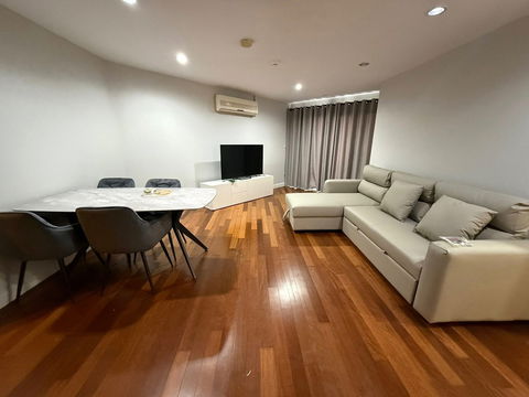 2-bedroom condo for rent in Sathorn ready to move in