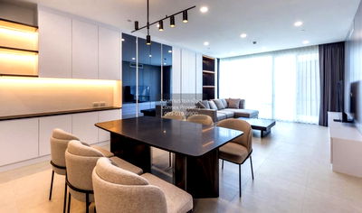 Condos for rent BTS Thong Lo (Thong Lor) : 🔥🔥🔥 For Rent Condo , Fullerton Sukhumvit , nice view , high floor , corner unit , wide frontage , newly renovated , BTS-Ekkamai , Khlong Tan Nuea , Watthana , Bangkok , CX-139233 ✅ Live chat with us ADD LINE @connexproperty ✅ 🔥🔥🔥