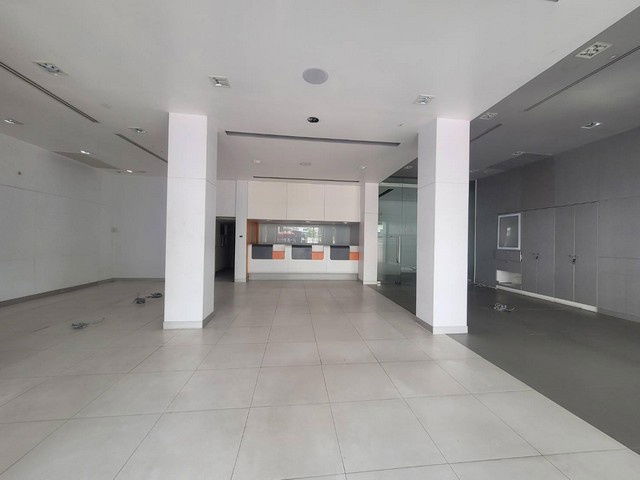 picture FOR SALE OFFICE PROPERTY 39000000 BAHT. - 2/8