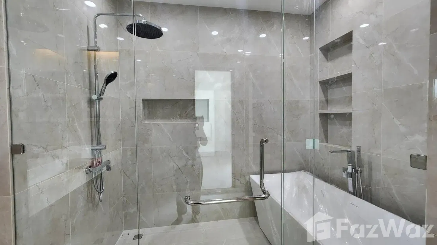 picture 4 Bedroom Villa for sale in Chalong, Phuket 5922649 - 15/38