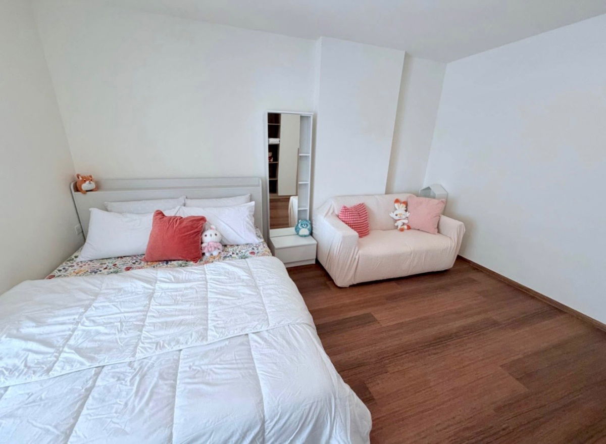 รูป code : E224 ให้เช่าคอนโด ลุมพินี คอนโดทาวน์ เอกชัย 48 (Lumpini Condo Town Ekkachai 48) | ห้องสวย เฟอร์ครบ มีดิจิตอลดอร์ล็อก พร้อมเข้าอยู่ - รูปที่ 6/11