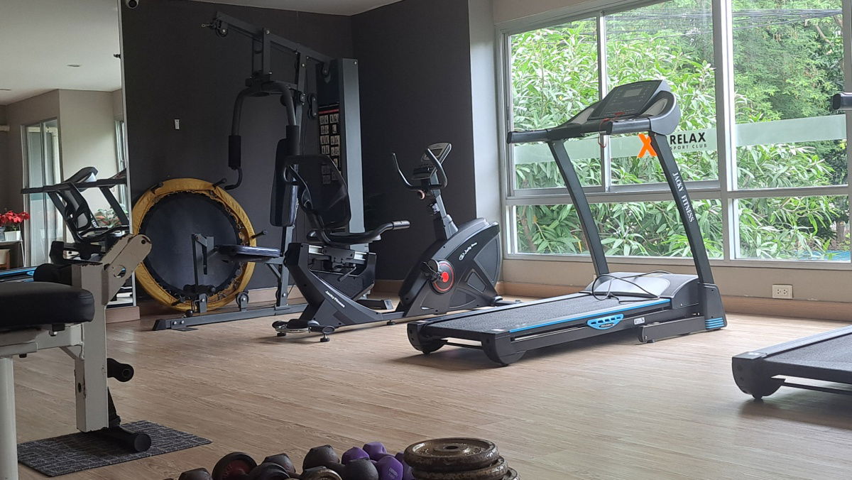 รูป ขายคอนโดใกล้ BTS สายหยุด รีเจ้นท์โฮม 8 ชั้น 6 ห้องมุม โปร่ง ปรับปรุงใหม่หมด บิ้วอินเตียง ตู้เสื้อผ้า soft close - รูปที่ 10/15