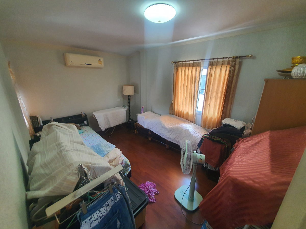 รูป บ้านเดี่ยวหลังมุม ม.ศุภาลัยการ์เด้นวิลล์ วงแหวนปิ่นเกล้า-พระราม5 เนื้อที่ 59 ตร.ว. ภายในกว้างขวาง ต่อเติมครบพร้อมอยู่ เดินทางสะดวก - รูปที่ 32/45