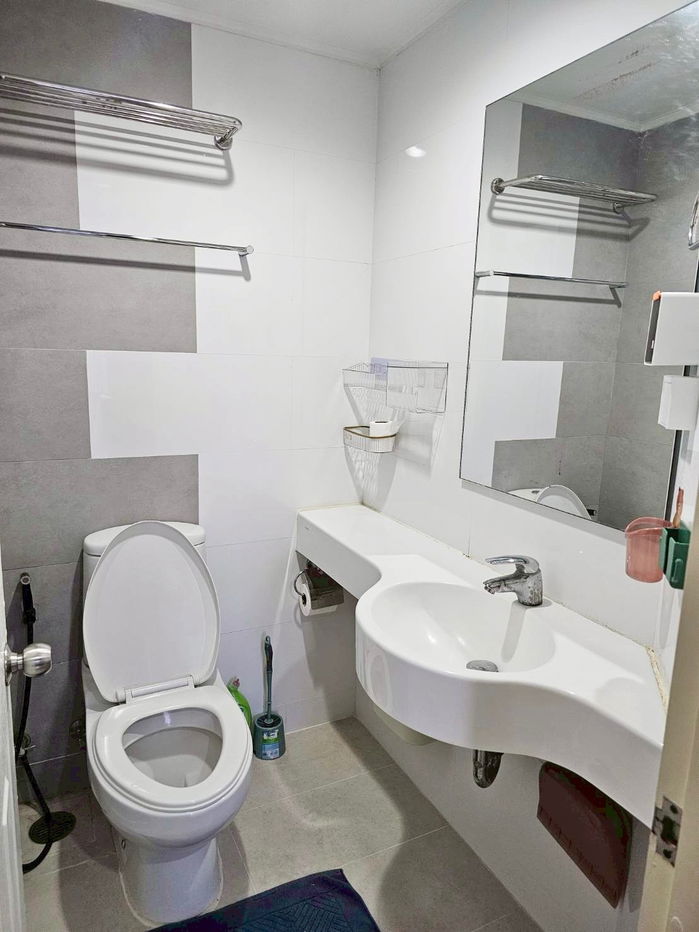 รูป ❤️ห้องระดับAAA เช่าเพียง12,999฿ ยังไม่การเช่าใดๆ รีโนเวทสไตล์ไร้แสงรบกวน เฟอรระดับAAA มีเครื่องซักผ้า - รูปที่ 16/17